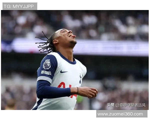 英超激战：巴黎圣日耳曼与热刺战成平局引发全场热议与数据分析